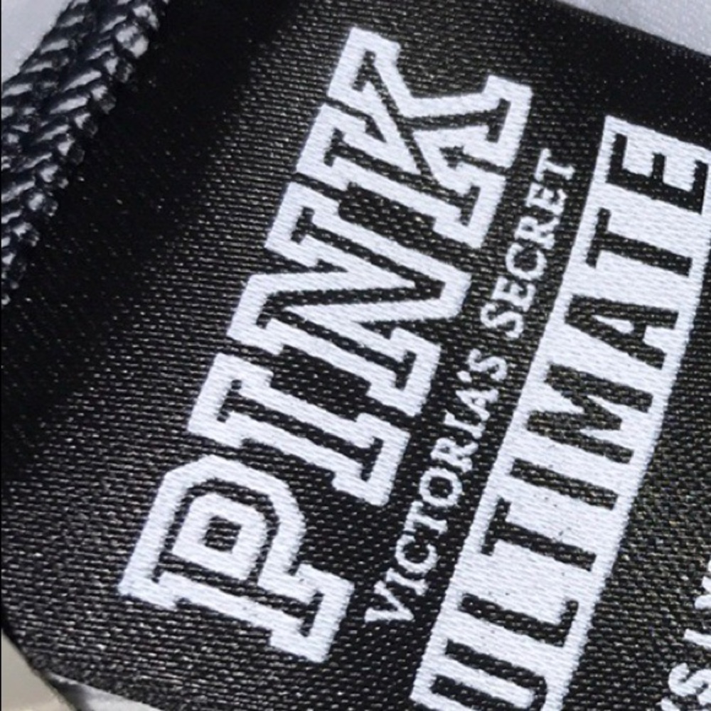 RESTOCKED ! BNWT VS PINK unlined ultimate  bra - Picture 6 of 6